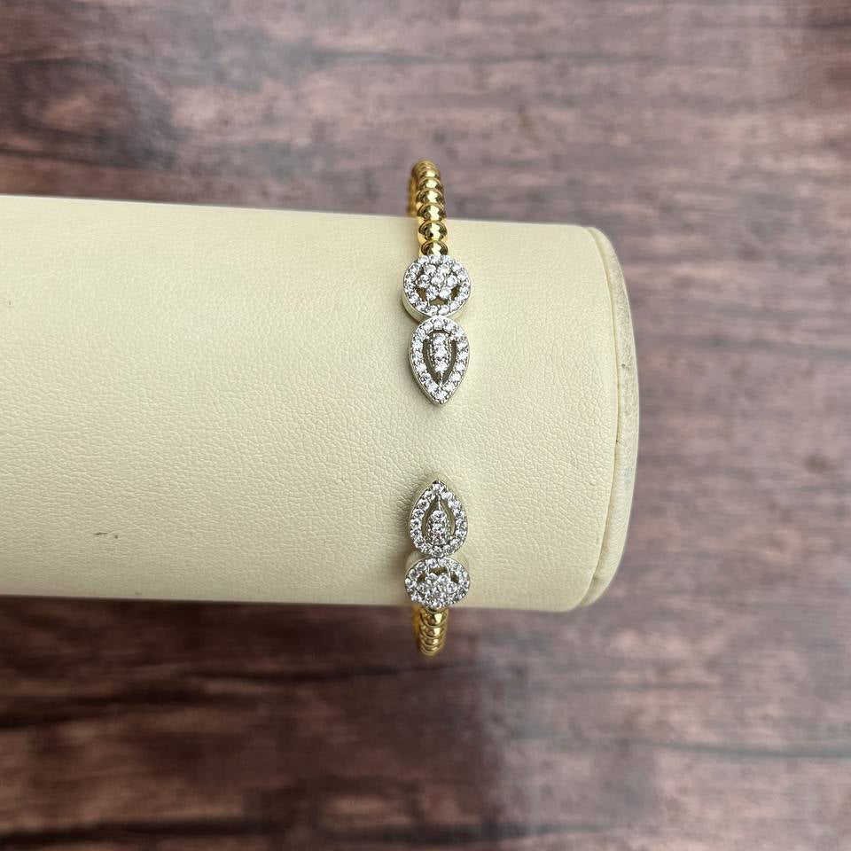 Alina Bangle