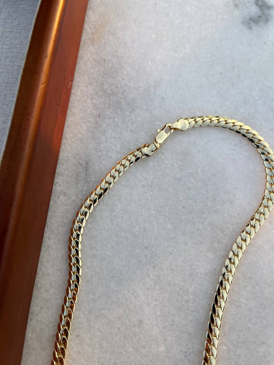 Cira Necklace