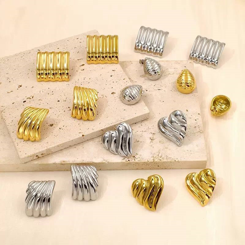 Lola earring