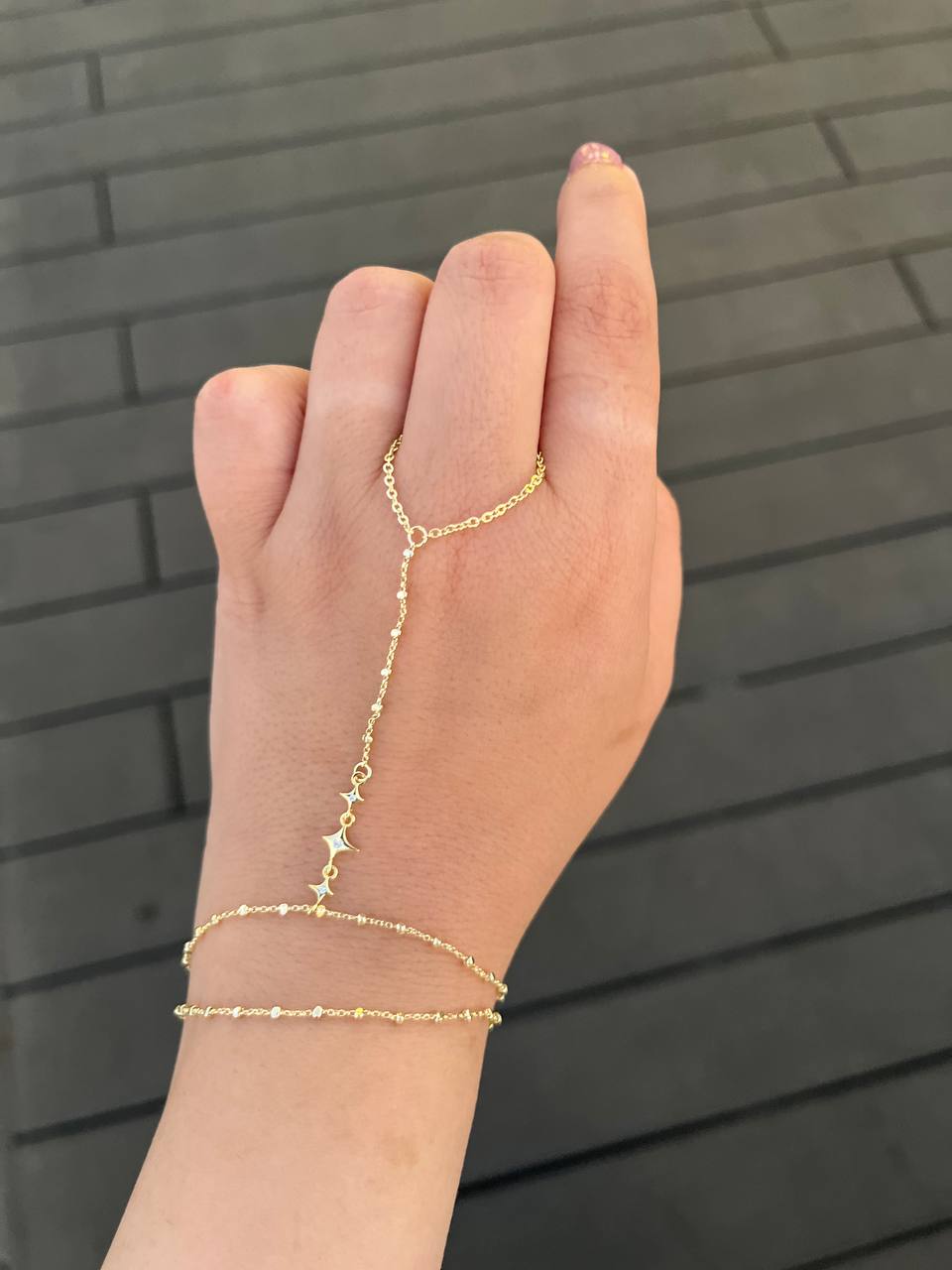 Sila Hand chain