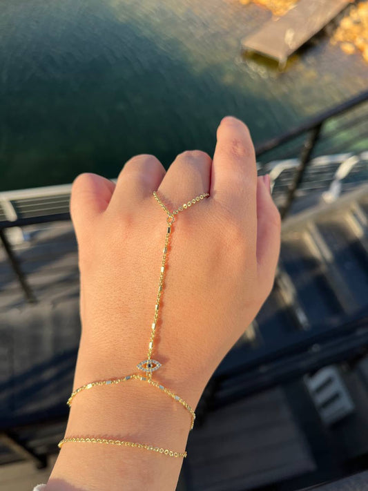 İrem Hand chain