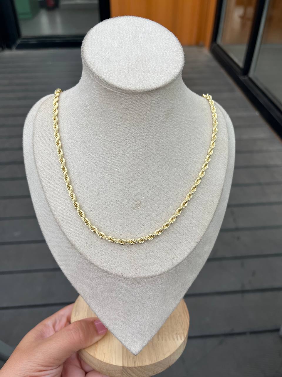 Defne Necklace