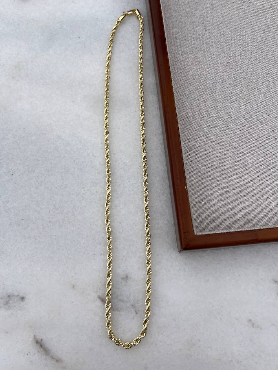 Defne Necklace