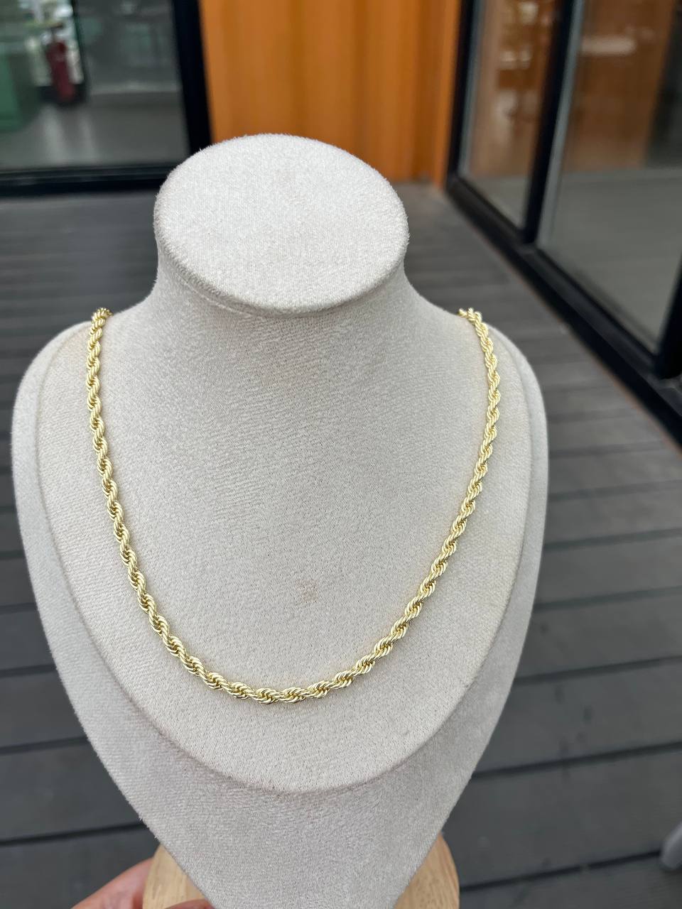 Defne Necklace
