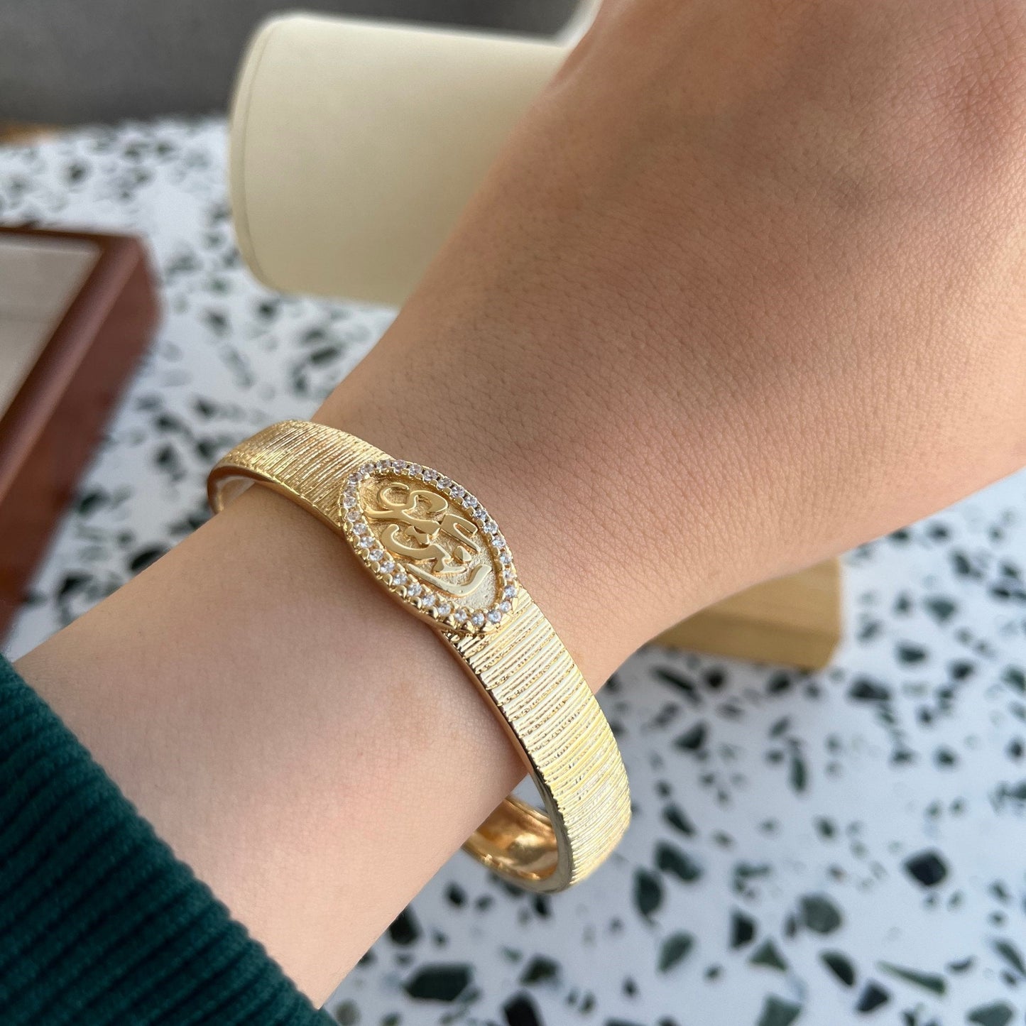 Ella Bangle