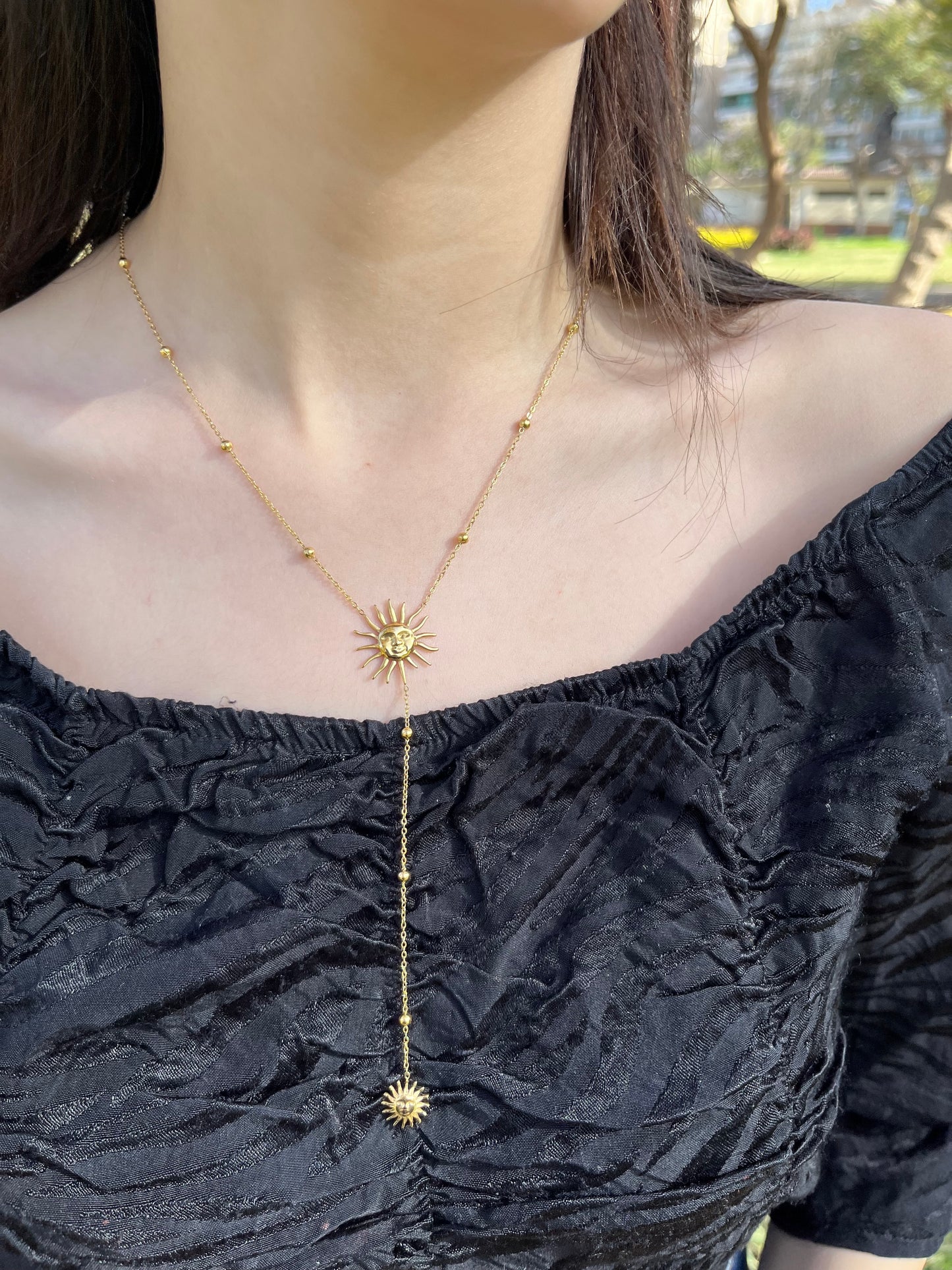 Naya Necklace