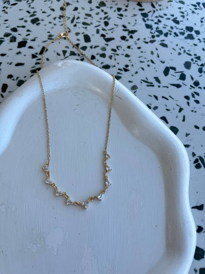 Glassy Necklace