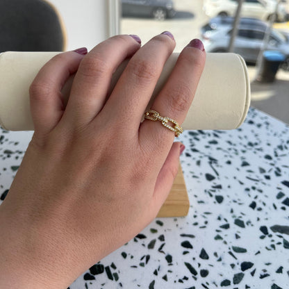 Eva Ring