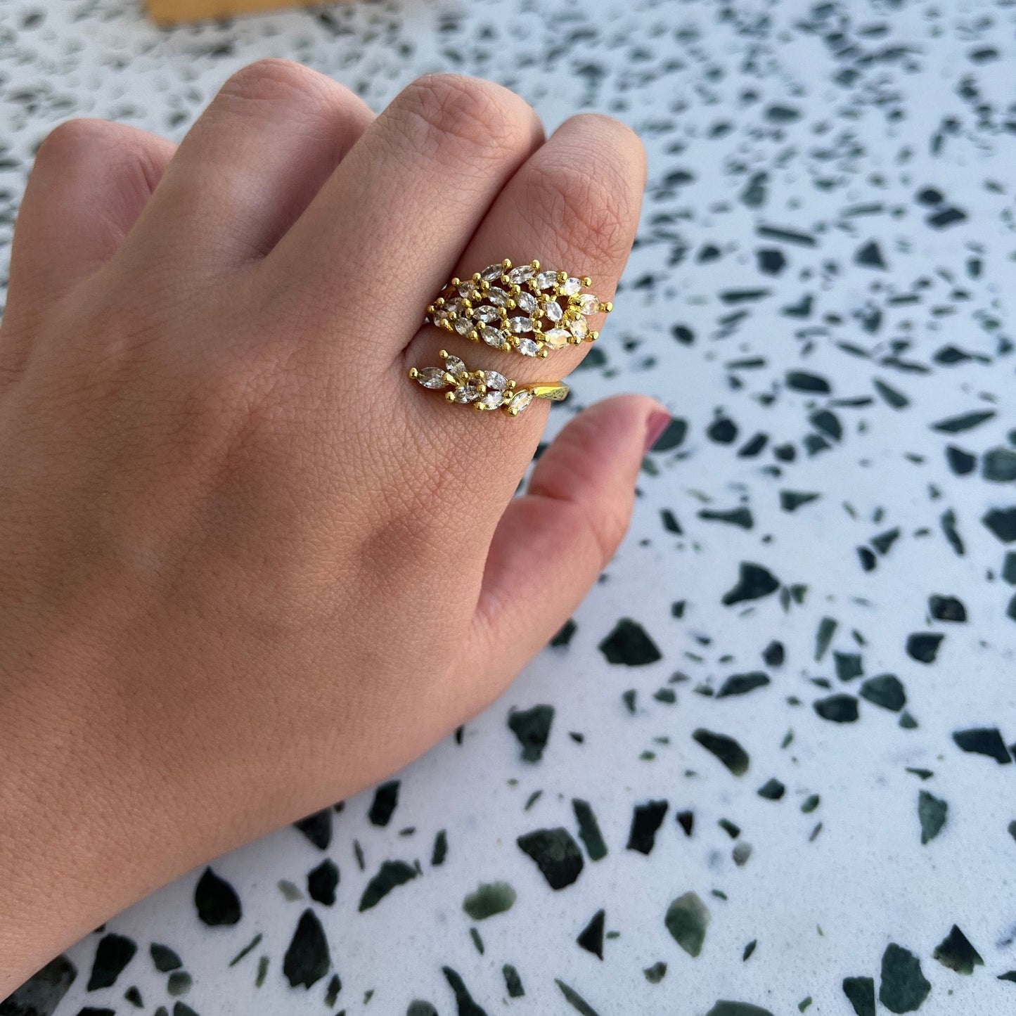 Lana Ring