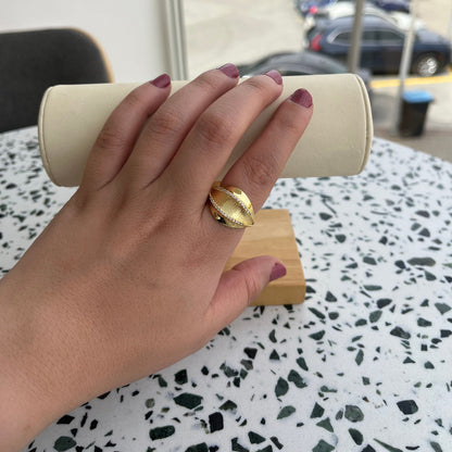 Nina Ring