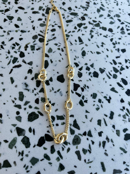 Zoya Necklace