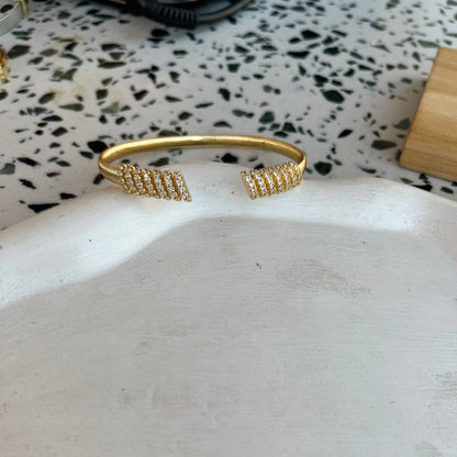 Rafaela Bangle