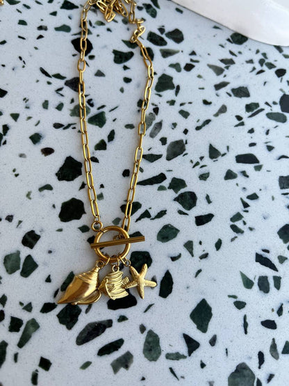 Evie Necklace