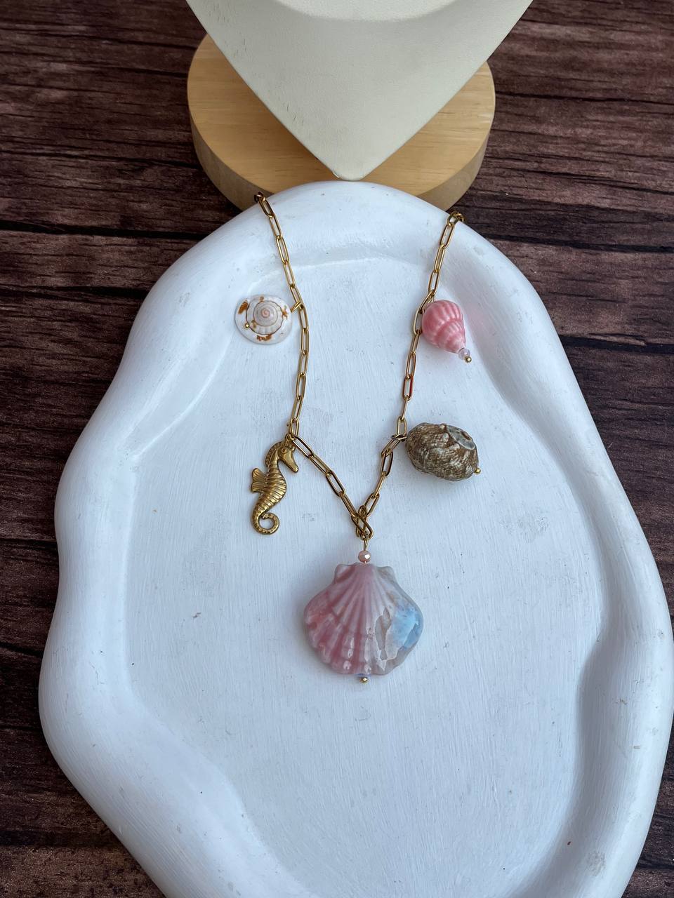 Mira Necklace