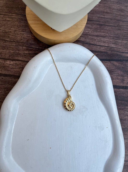 Nela Necklace