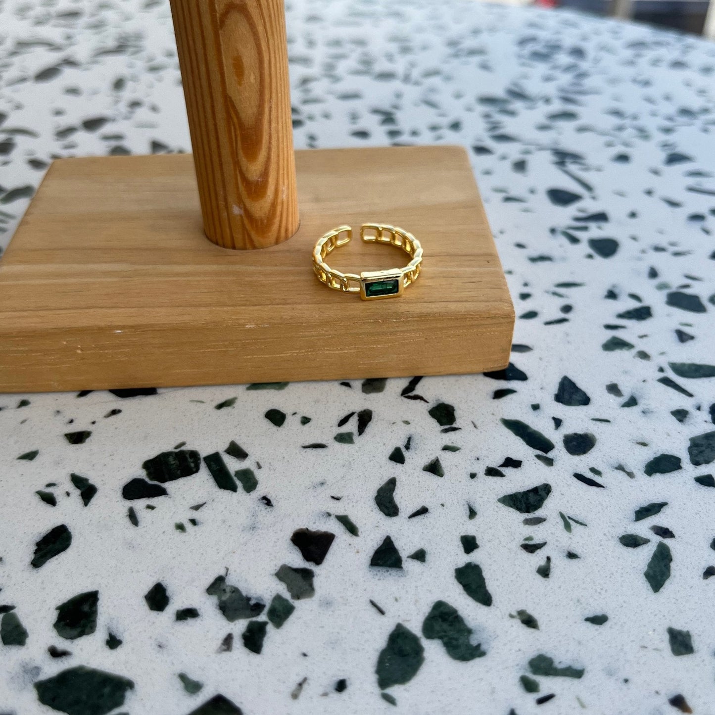 Ada Ring