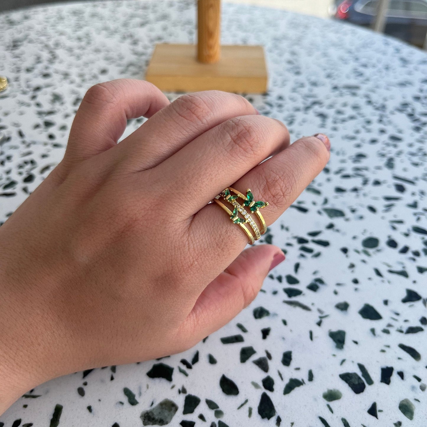 Lila Ring
