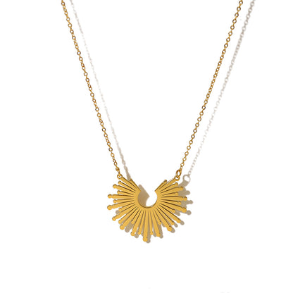 Iskra Necklace