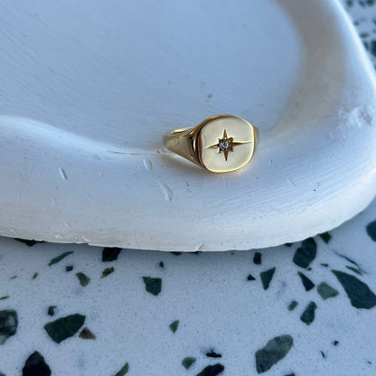 Luna Ring