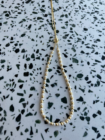 Lara Necklace