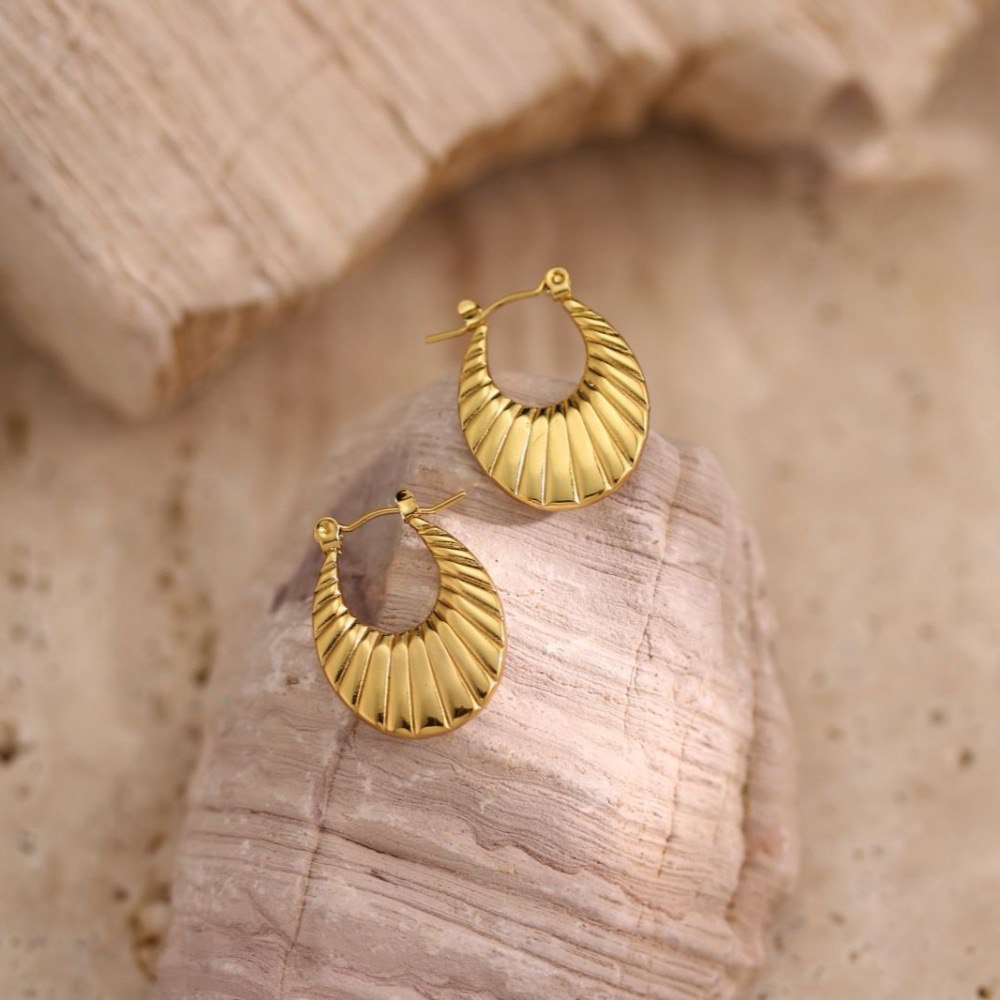 Diana earring