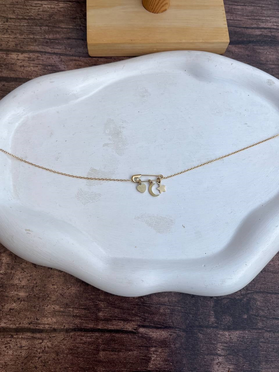 Celeste Anklet
