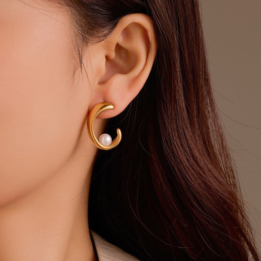 Liliana earring
