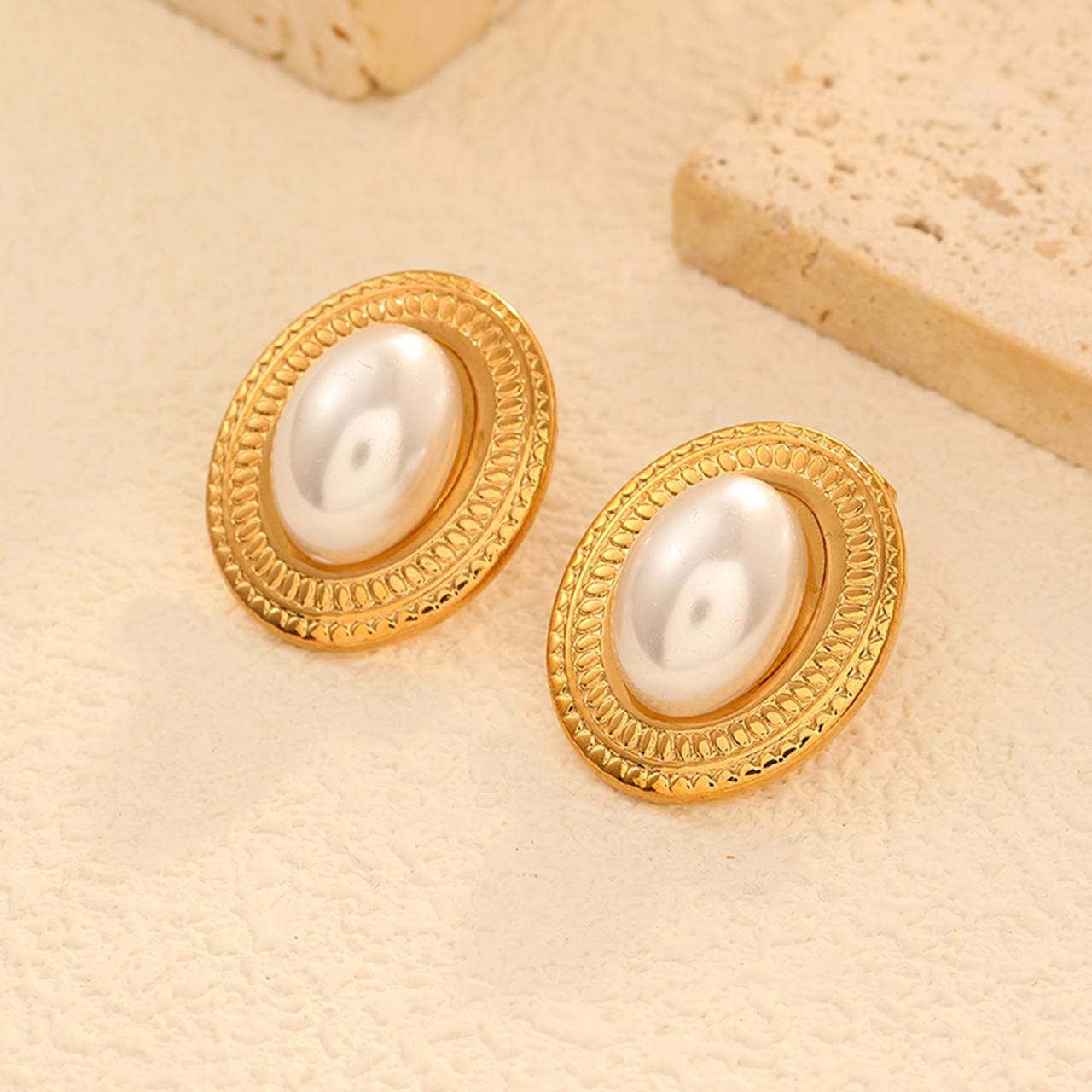 Kira earring