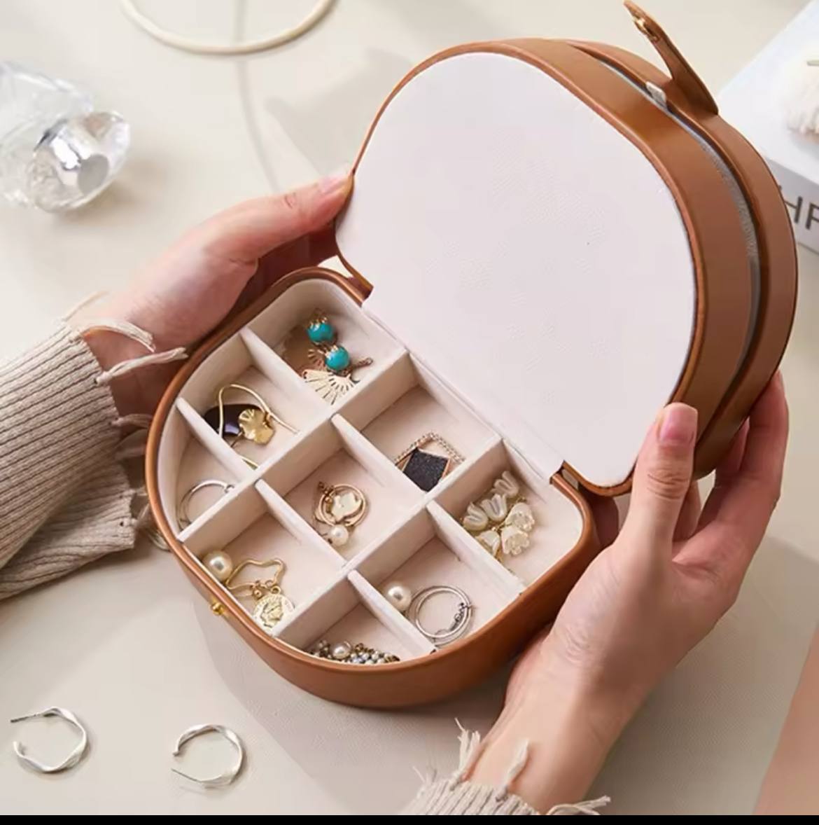 Lili Jewelry Box