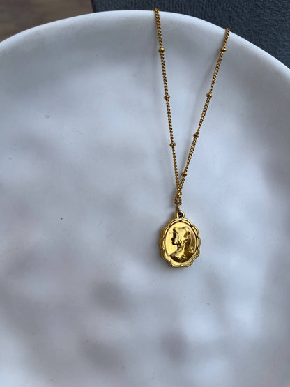 princess necklace
