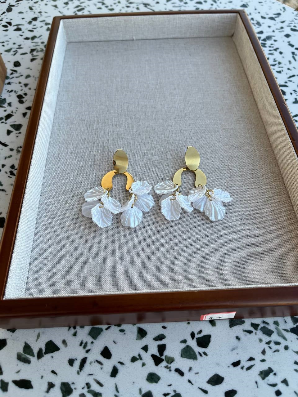 Anna earring