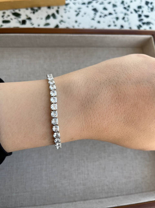 Cora Bracelet