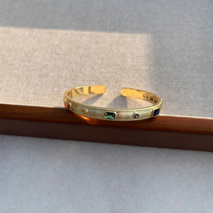 Lian Bangle