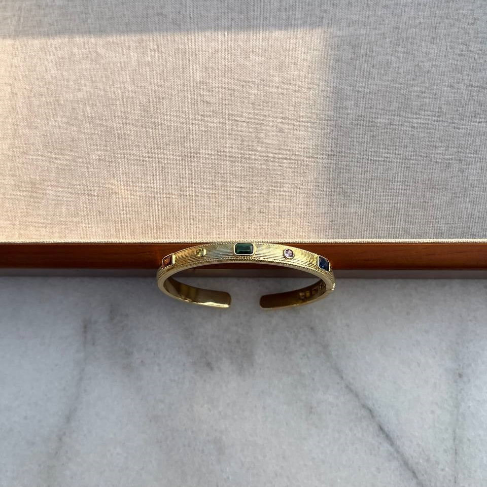 Lian Bangle