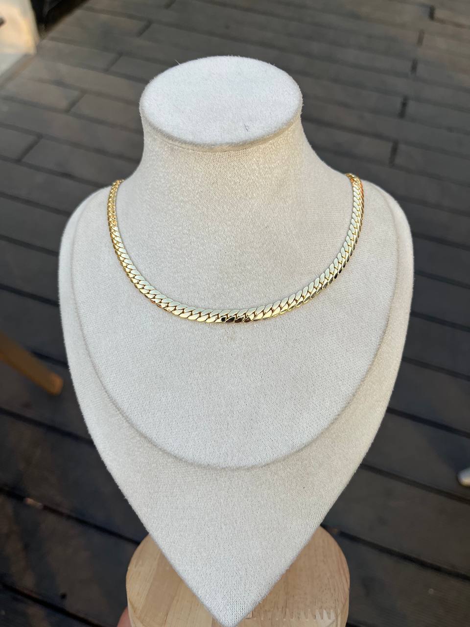 Cira Necklace