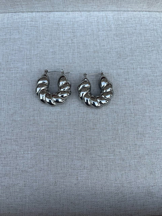 Heidi earring
