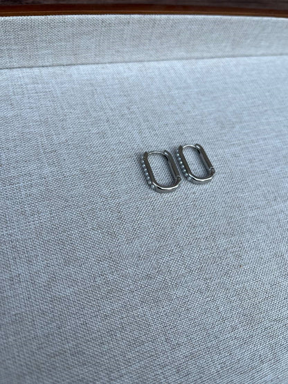 Yelena earring