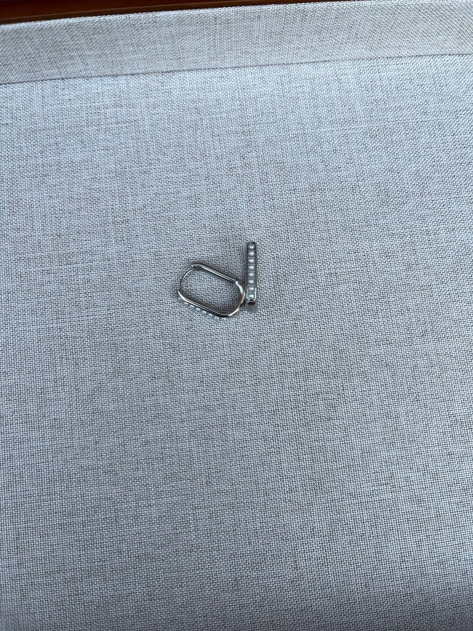 Yelena earring