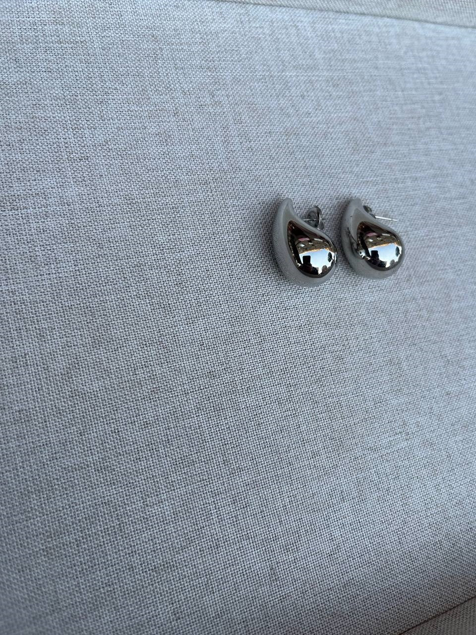 Vega earring