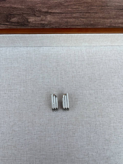 Queenie earring