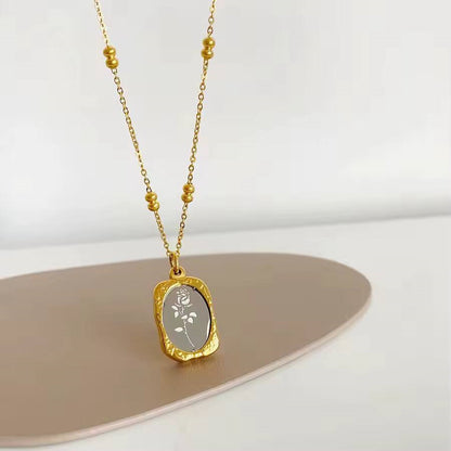 Flower necklace