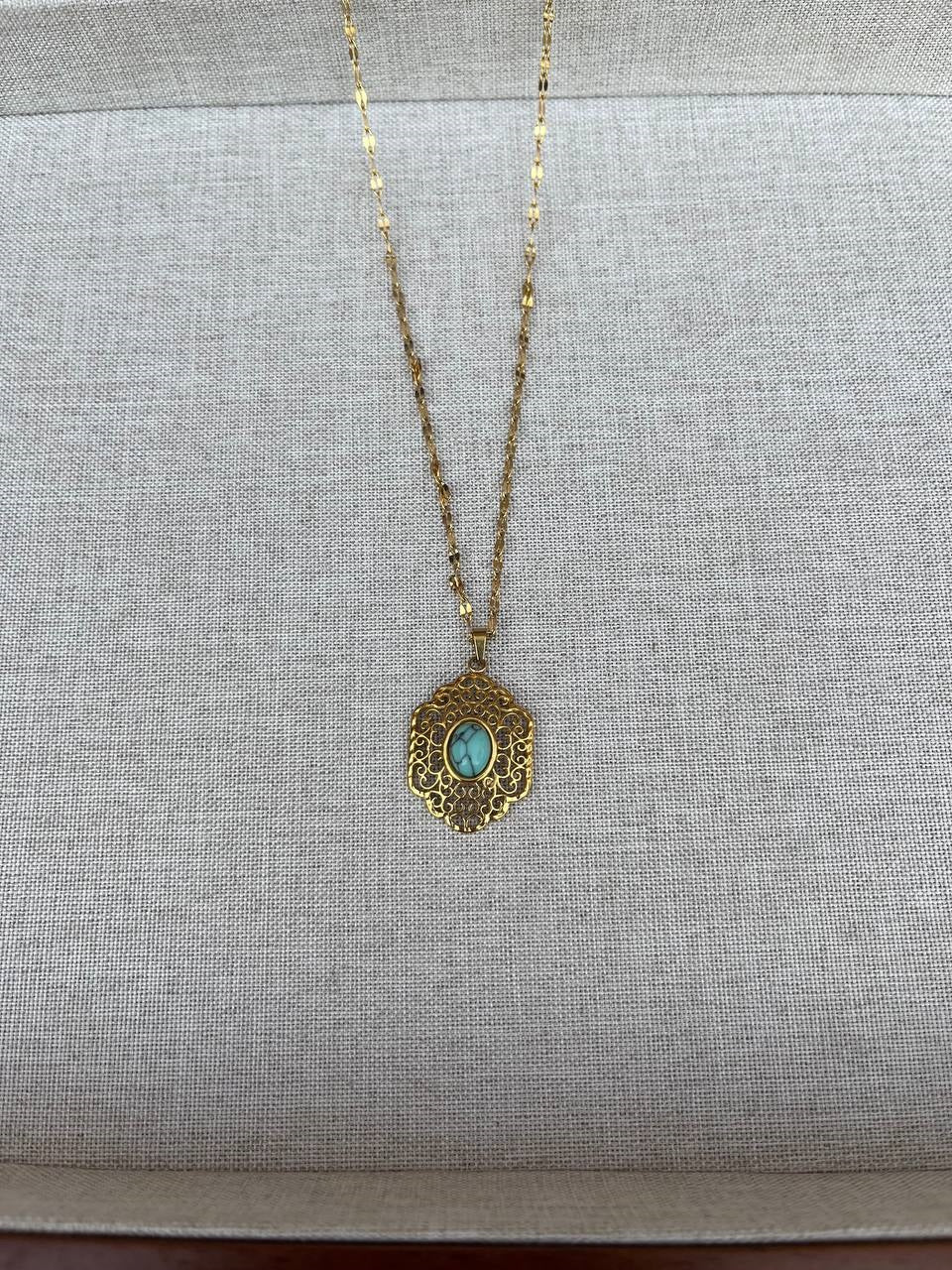 Rina necklace