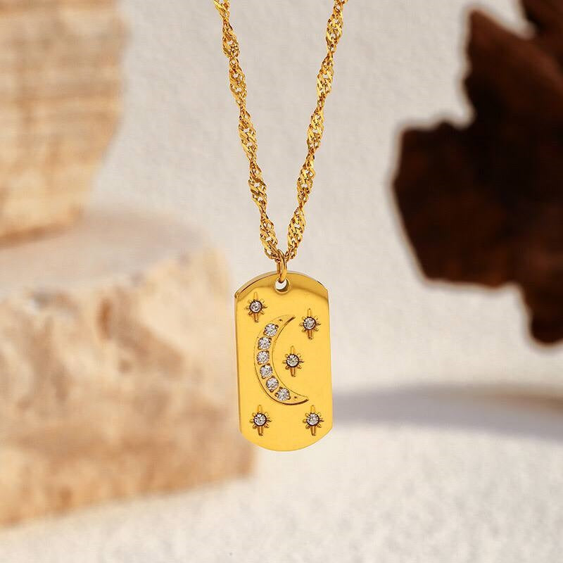 Honoria necklace