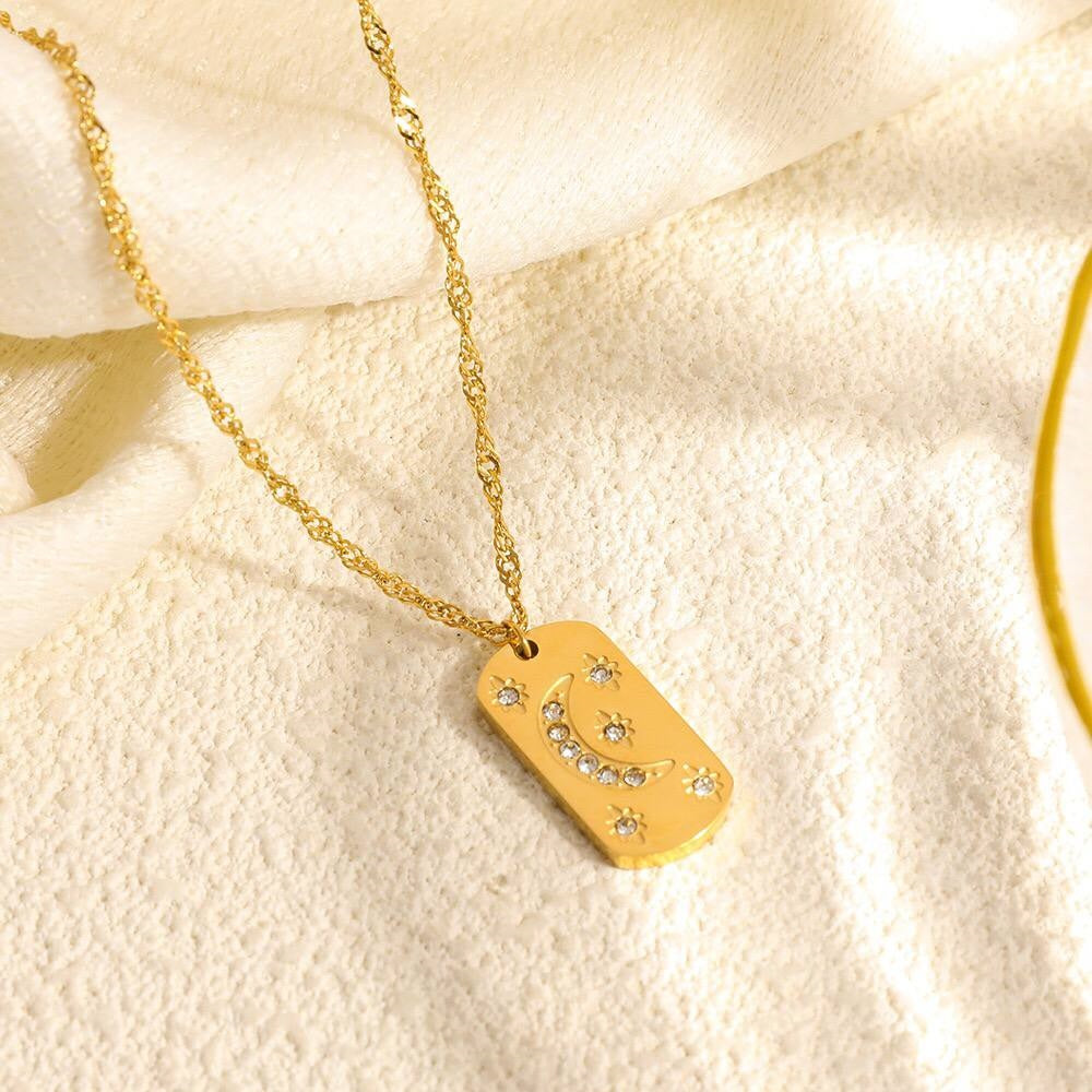 Honoria necklace
