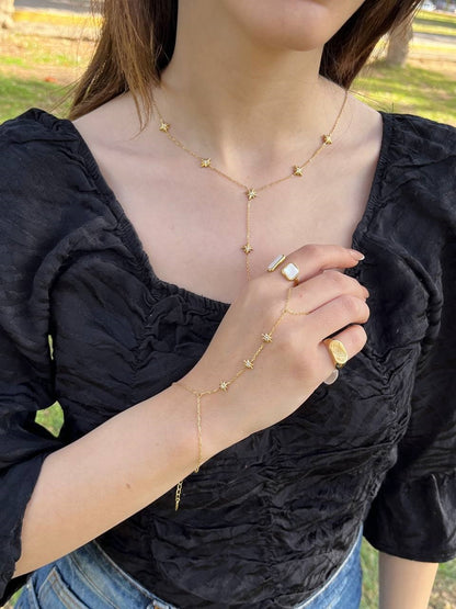 Emma Hand Chain