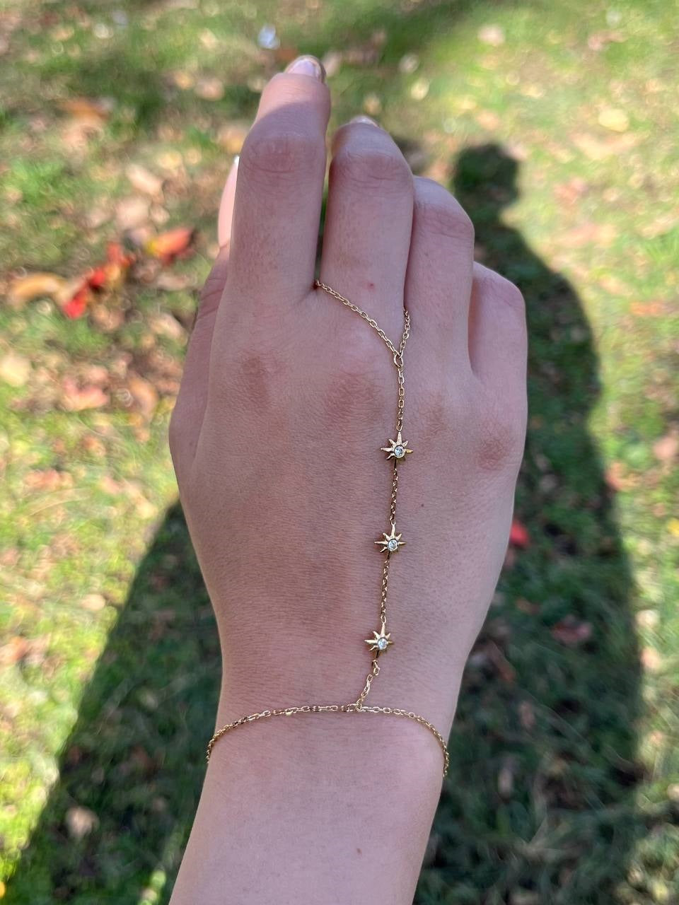 Emma Hand Chain