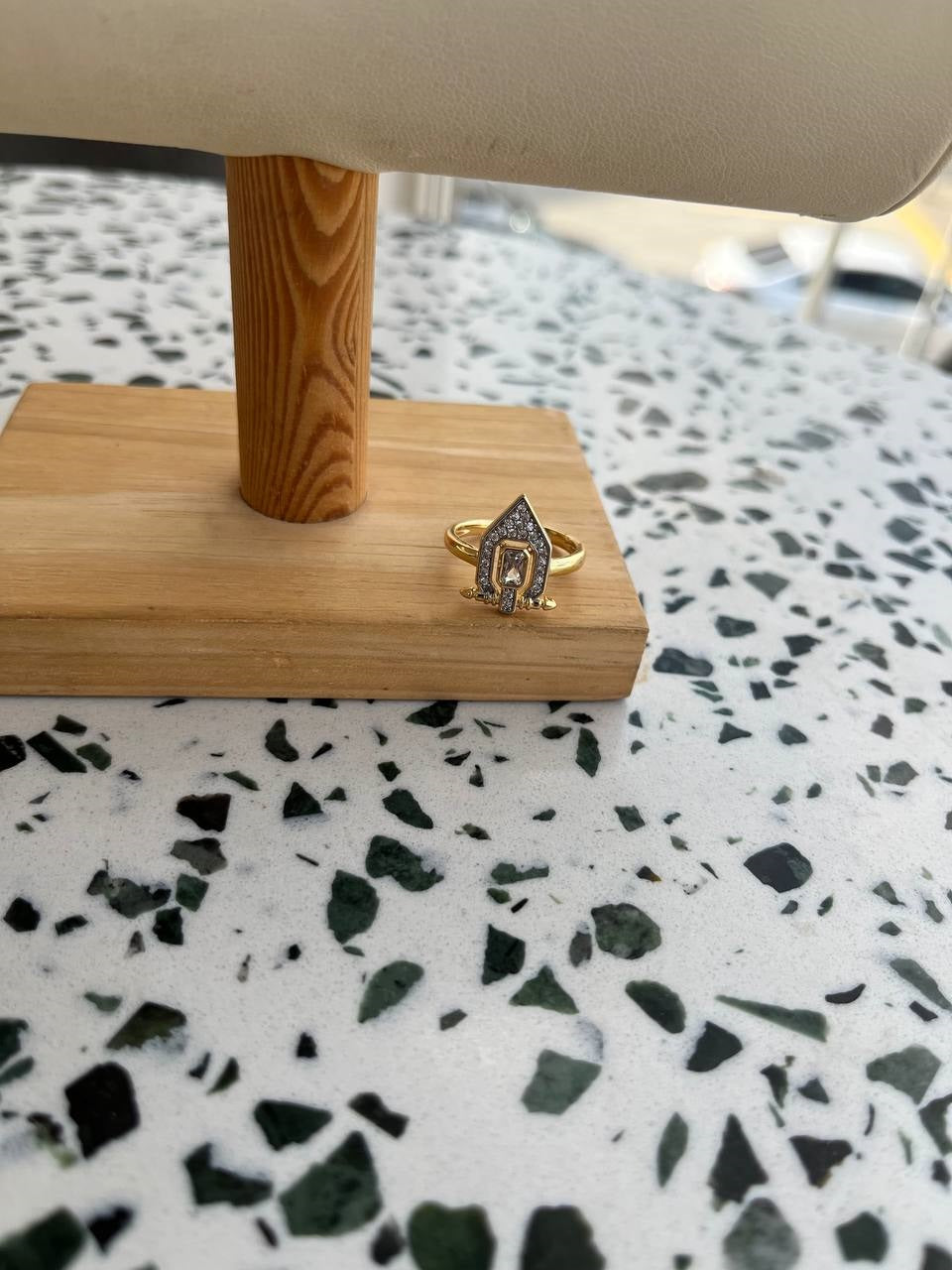 Leila Ring