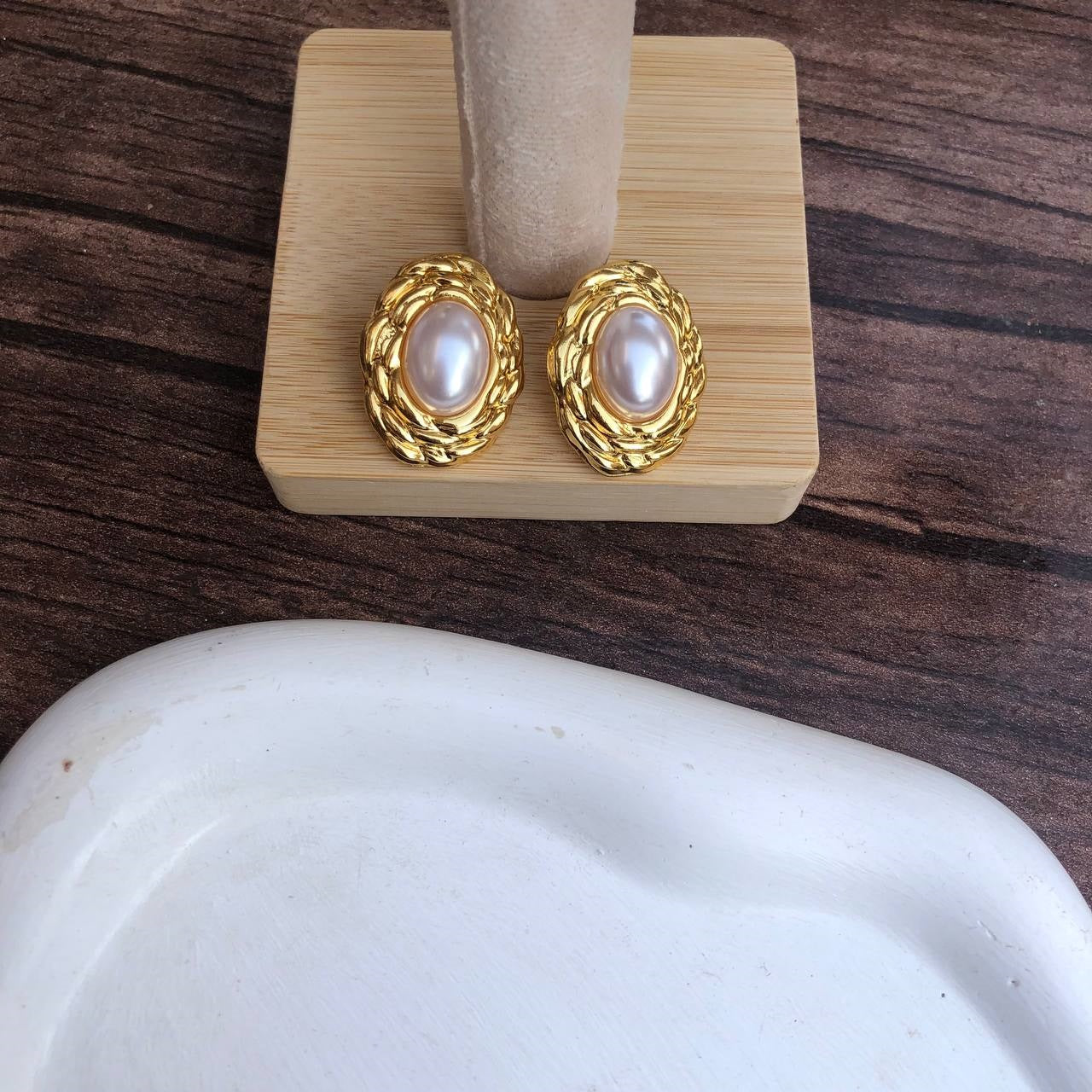 Faye earring