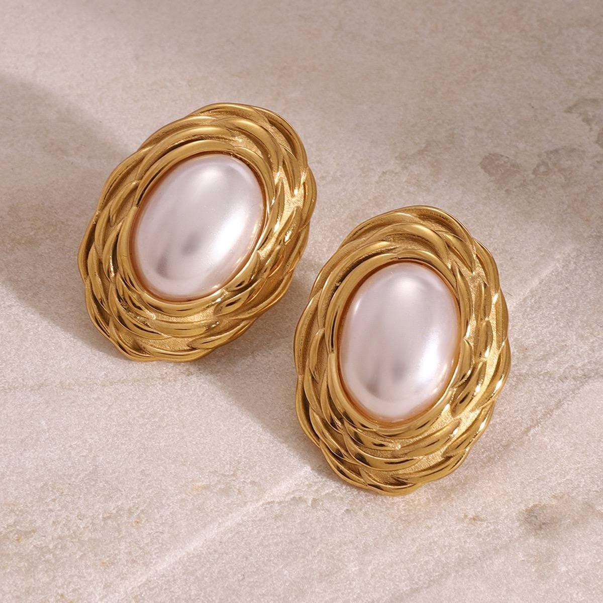 Faye earring