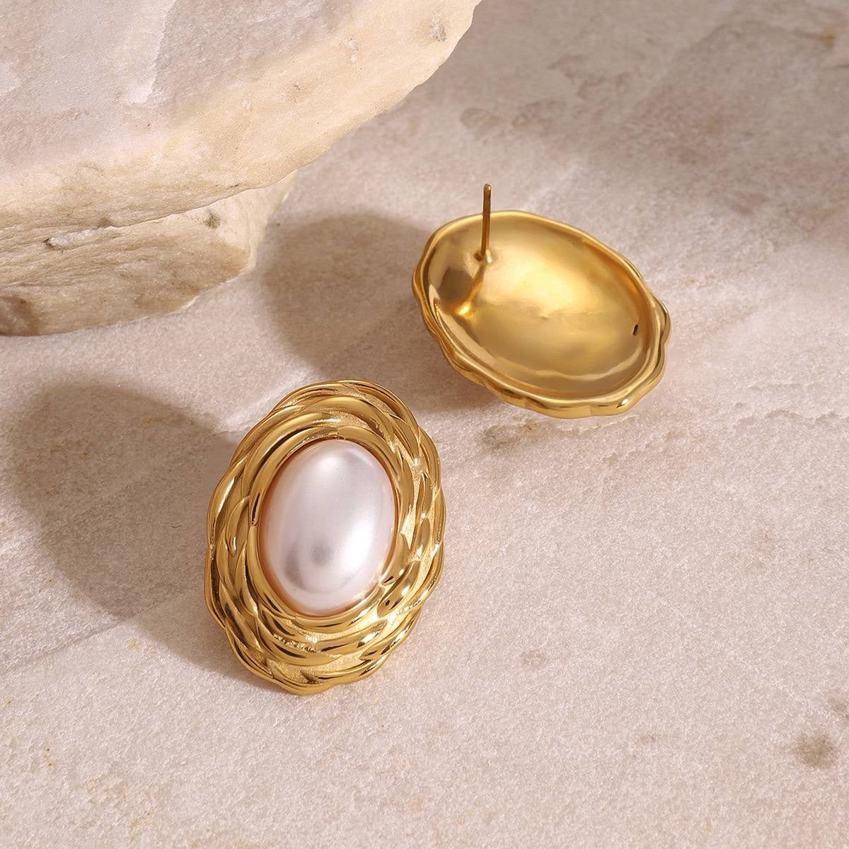 Faye earring